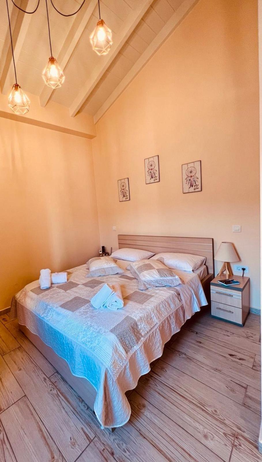 Kleanthi And Kostas Studios Symi Room photo
